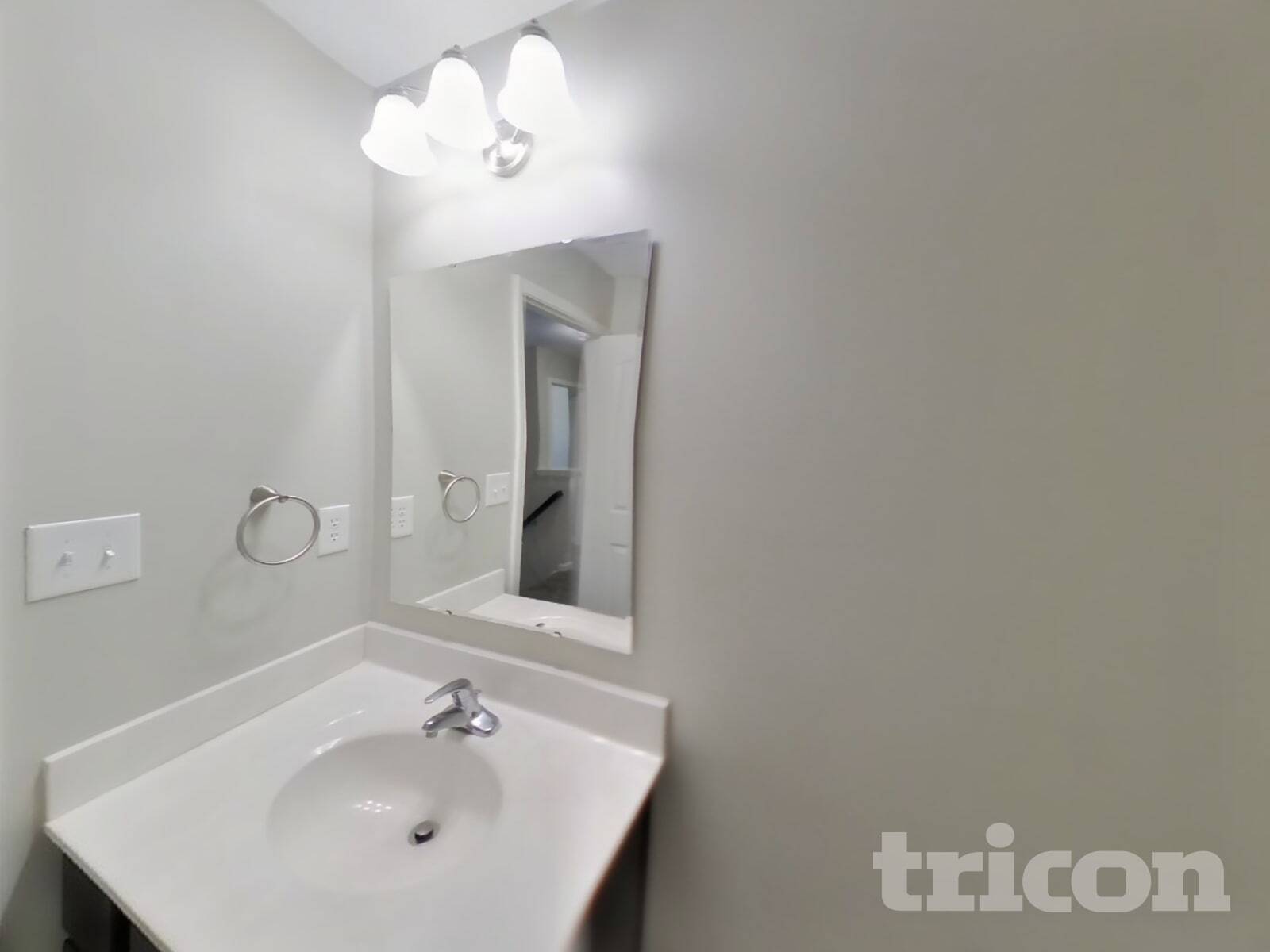 Building Photo - 371 Wakefield Ct