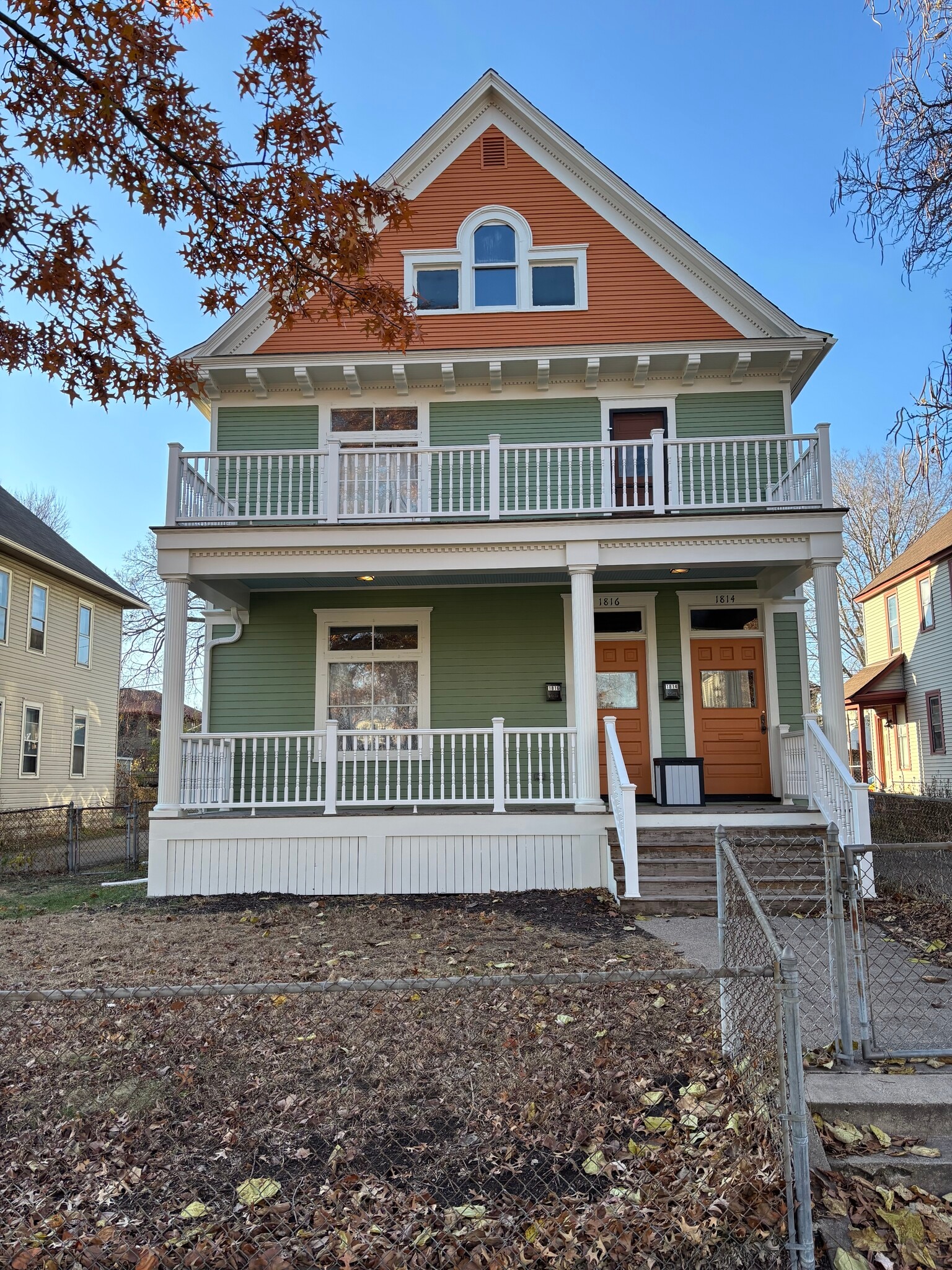 Building Photo - 1814 13th Ave S