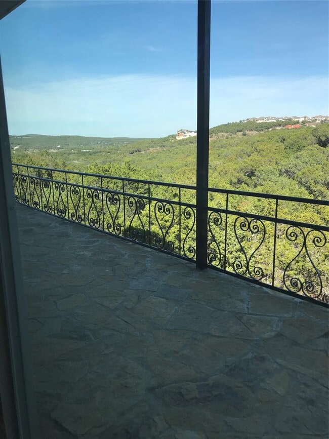 Building Photo - 19600 Bee Creek Tavern Rd