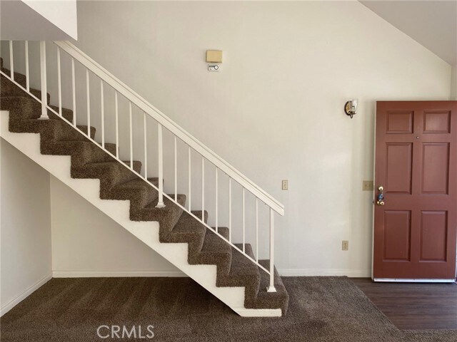 Building Photo - 805 W Grondahl St