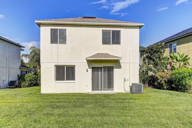 Building Photo - Prime Northwood Home on a Conservation Lot...