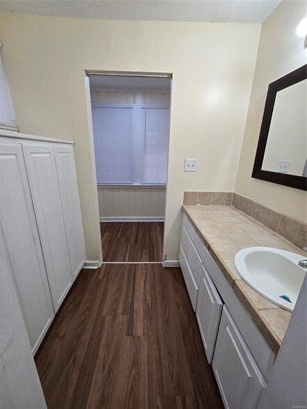 Building Photo - 2036 Gorgas St