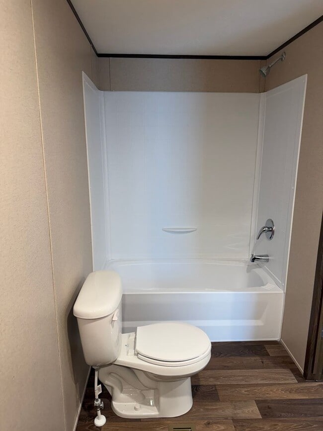 Building Photo - 3 Bed / 2 Bath Rental Available – Loris Area