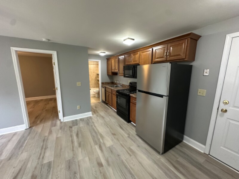 Building Photo - 49 Tappan St