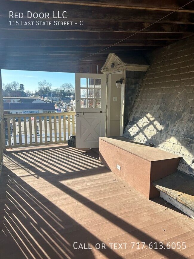 Building Photo - 115 E State St