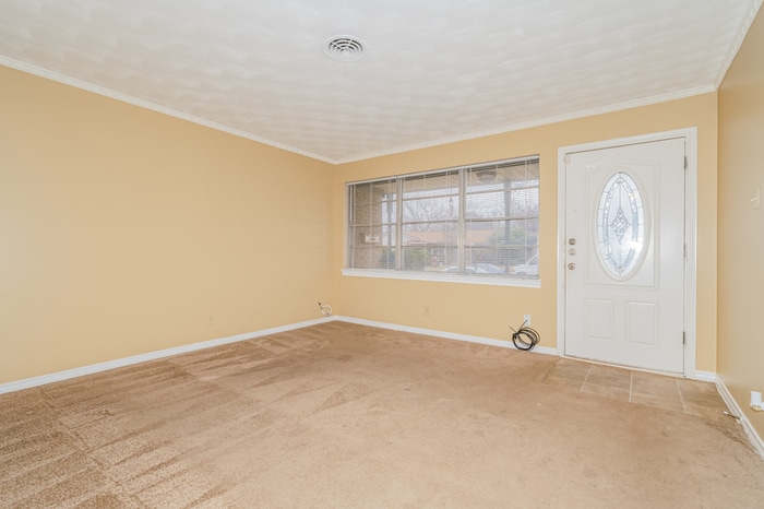 Building Photo - 206 Valencia Dr