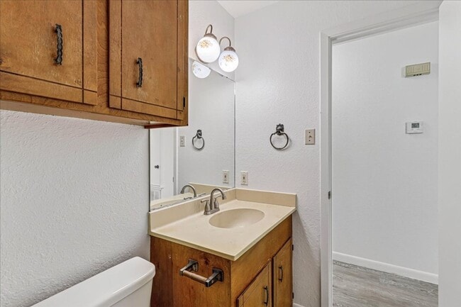 Building Photo - 1622 La Joya St