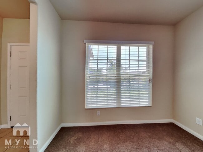Building Photo - 9627 Bricewood Oak