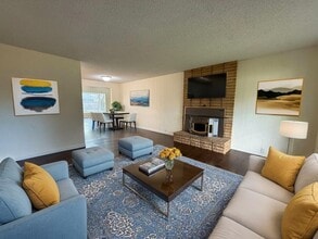 Building Photo - 2485 York St