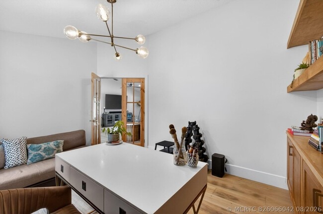 Building Photo - 12897 La Rochelle Cir