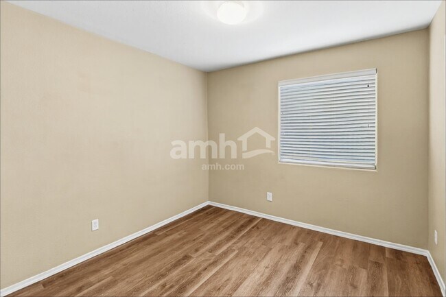 Building Photo - 10181 E Desert Paradise Pl