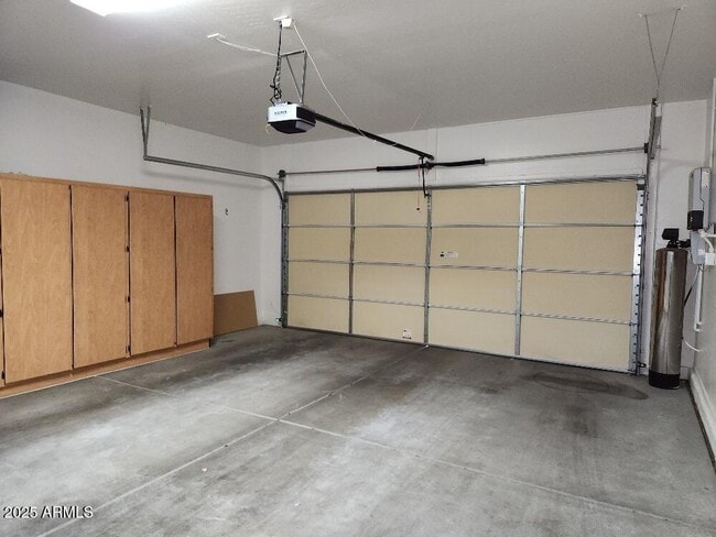 Building Photo - 16841 W Cortaro Point Dr
