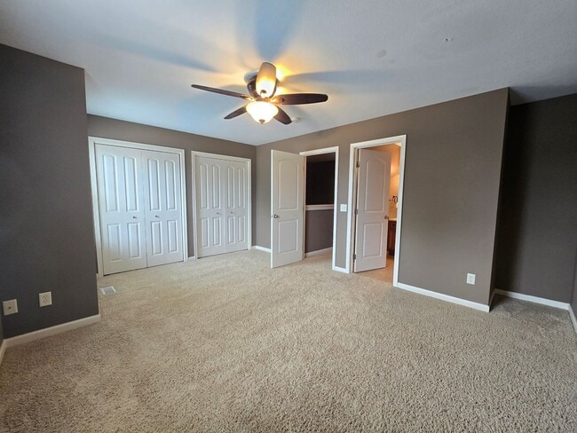 Building Photo - High End Duplex on Normal's East Side!