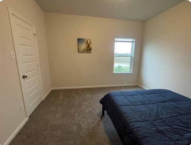 Building Photo - 32210 Slender Spreadwing Dr