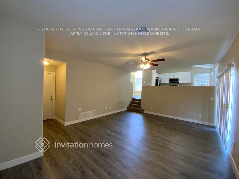 Building Photo - 9531 Observer St