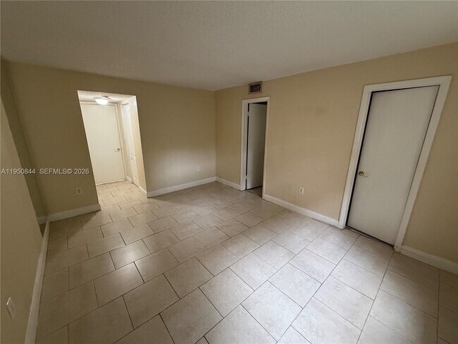 Building Photo - 4235 N University Dr