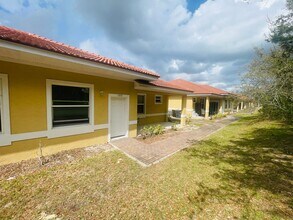 Building Photo - 1601 Cumin Dr