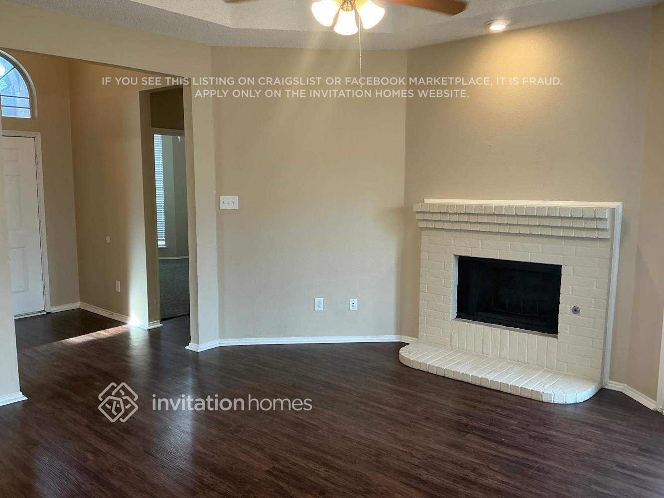 Building Photo - 2012 Creek Royal Dr