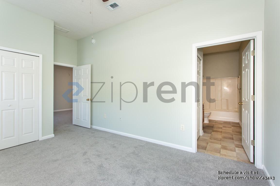 Building Photo - 7920 Merrill Rd