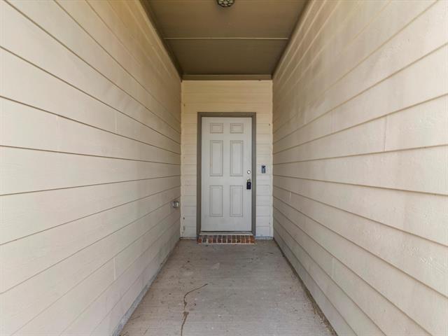 Building Photo - 13344 Ridings Dr