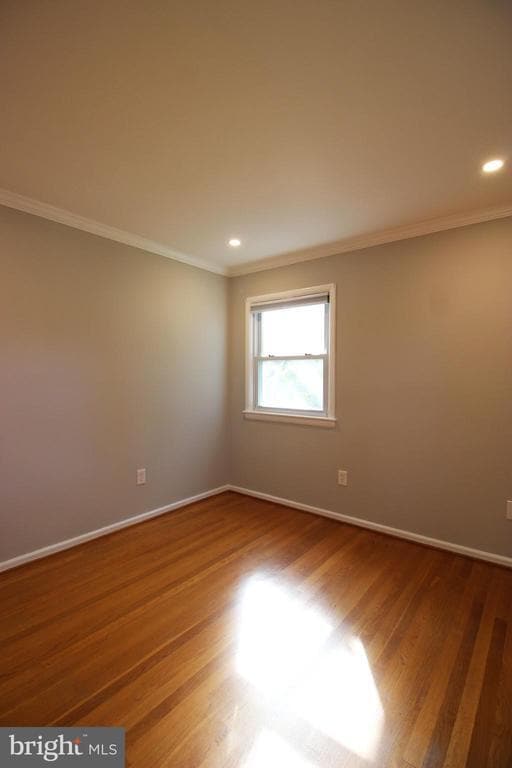Building Photo - 102 Yeonas Dr SE