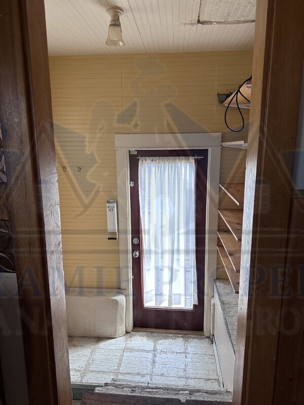 Building Photo - 911 S 9th St