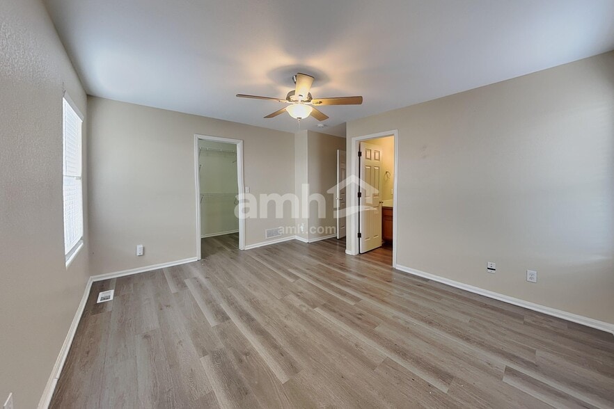 Building Photo - 3009 Armadillo Ct