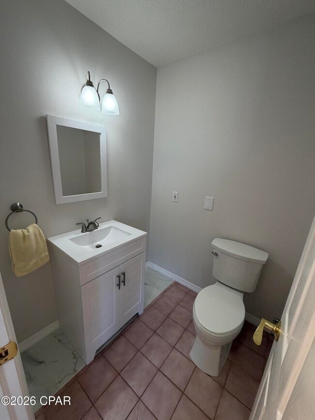 Building Photo - 6401 County Rd 2311