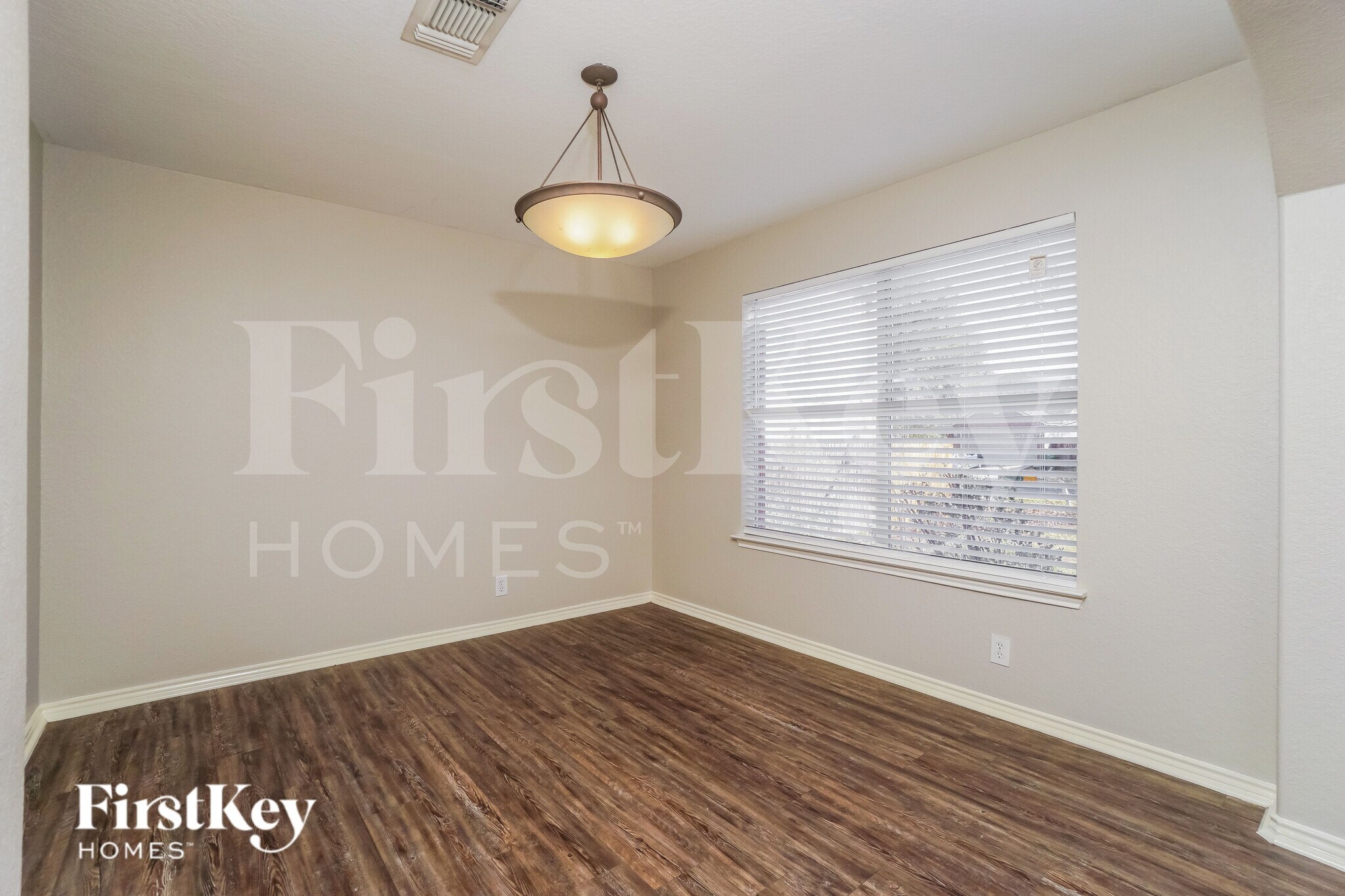 Building Photo - 6911 Autumn View