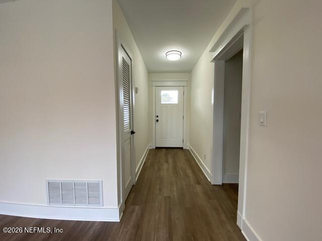 Building Photo - 1539 Bentin Dr N