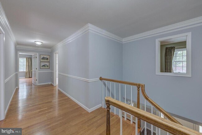 Building Photo - 42 Ellsworth Dr