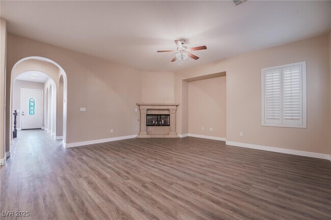 Building Photo - 7744 White Ginger Ave