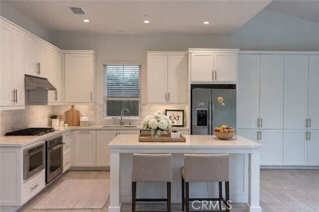 Building Photo - 112 San Benito