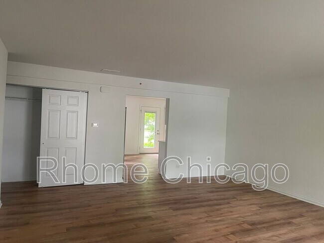 Building Photo - 7984 Ramsgate Cir N