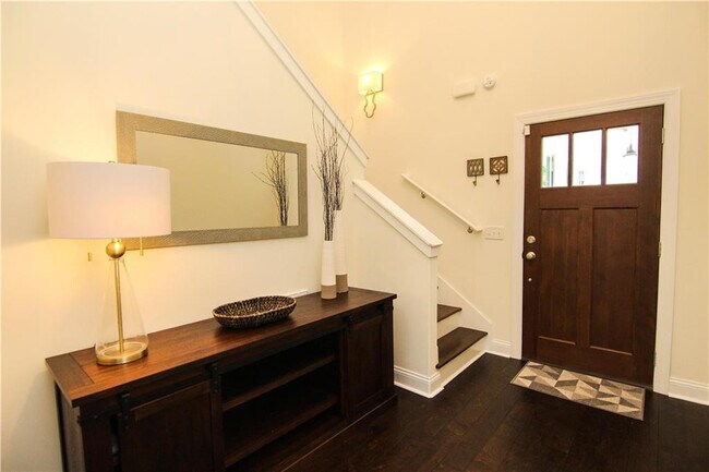 Building Photo - 109 Tabby Pl Dr