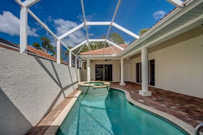 Building Photo - 14021 Bently Cir