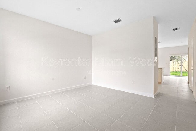 Building Photo - 12136 SW 268th St