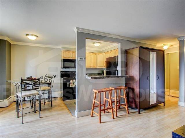 Building Photo - 1035 Colorado Blvd