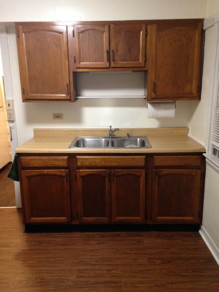 Building Photo - 10018 Baltic Road