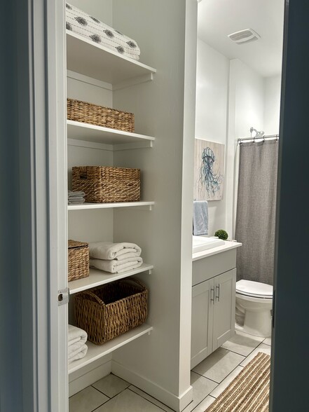 Building Photo - 13306 N Jessett Ln