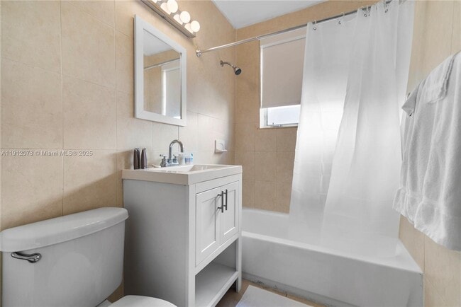 Building Photo - 301 86th St