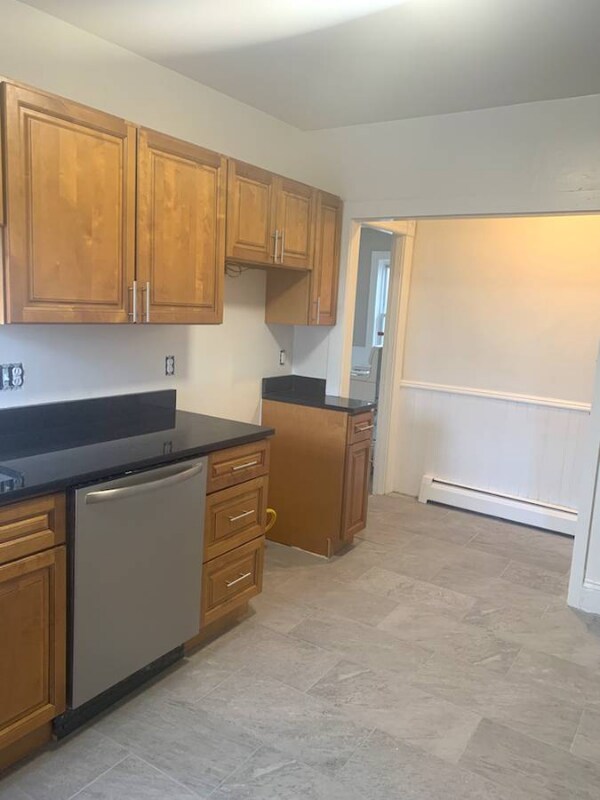 Building Photo - 78 Preston St