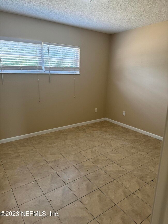 Building Photo - 6119 Toyota Dr