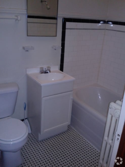 Building Photo - 1408 S 79th St