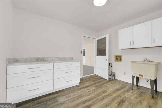 Building Photo - 4517 E Kings Point Cir