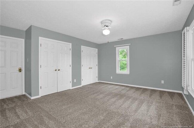 Building Photo - 853 Foxcroft Dr