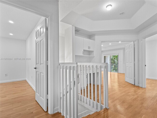 Building Photo - 11186 NW 73rd Terrace