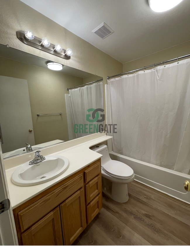 Building Photo - 1660 Etta Way