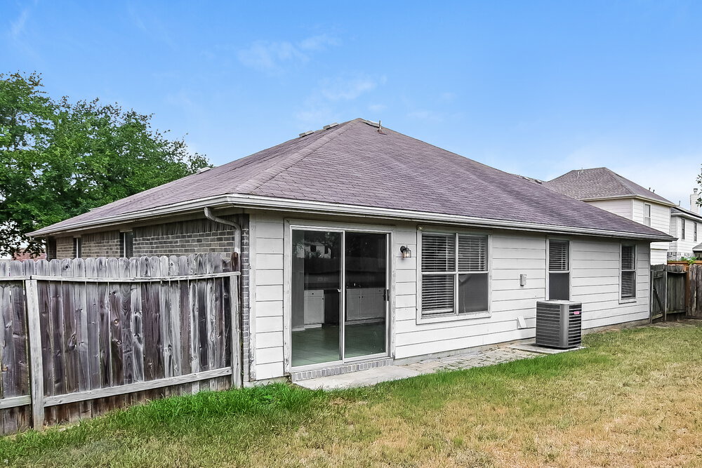Building Photo - 3306 Coldwater Canyon Ln