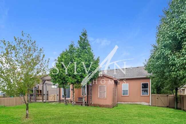 Building Photo - At Last, This Is What You Have Been Search...